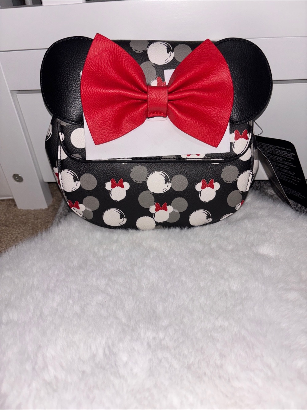 NWT Loungefly Kids Minnie Mouse-Inspired Crossbody Bag with Red Bow